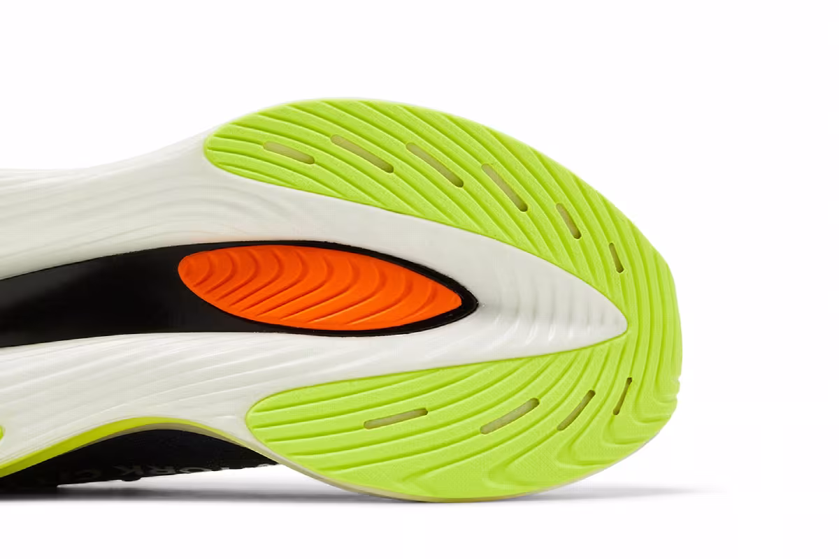 New Balance FuelCell SuperComp Elite v3 TCS NYC Marathon 2023, view 6