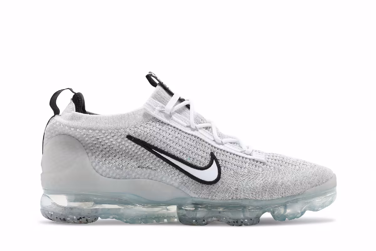Nike Air VaporMax 2021 Flyknit Monochrome, view 2