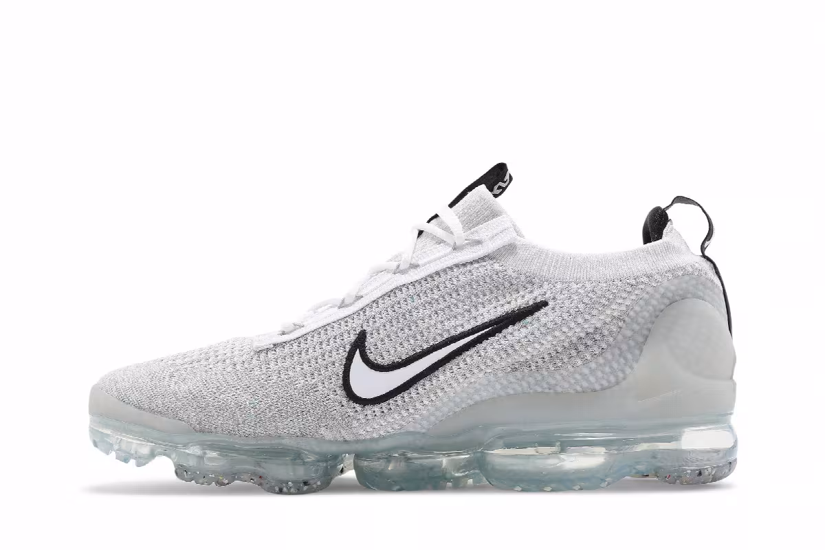 Nike Air VaporMax 2021 Flyknit Monochrome, view 4