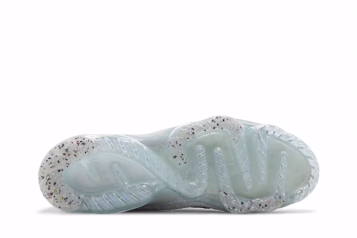 Nike Air VaporMax 2021 Flyknit Monochrome, view 5