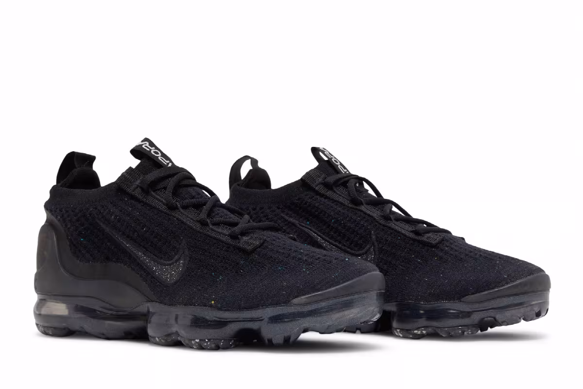 Nike Women's Air VaporMax 2021 Flyknit Black, view 9