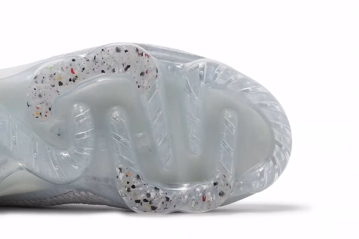 Nike Women's Air VaporMax 2021 Flyknit White Pure Platinum, view 6