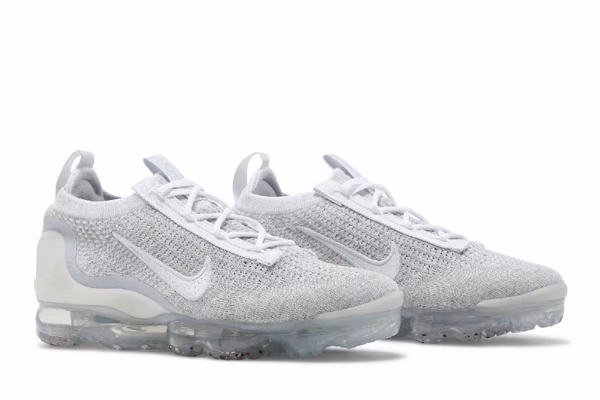 Nike Women's Air VaporMax 2021 Flyknit White Pure Platinum, view 9