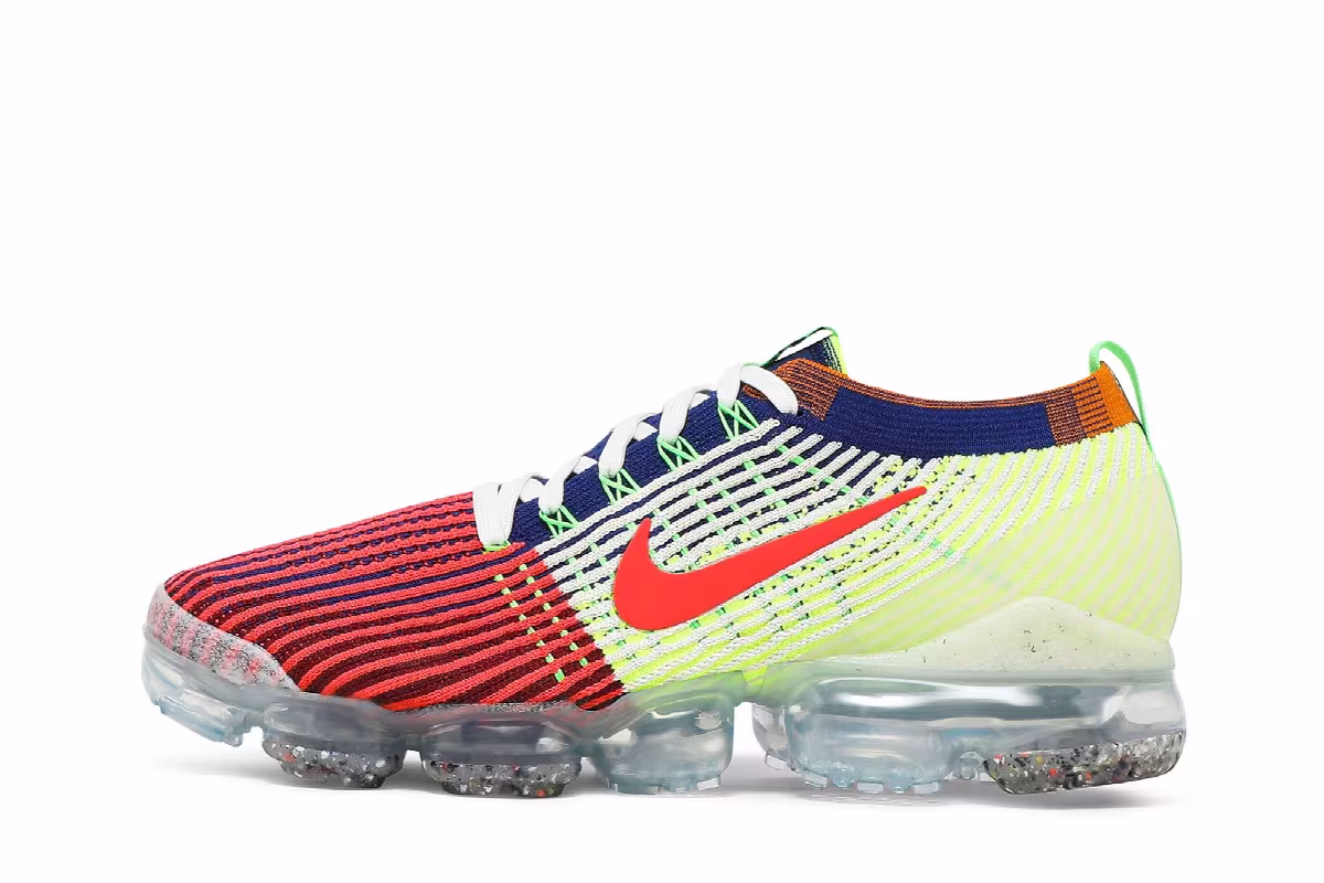 Nike Air VaporMax Flyknit 3 Exeter Edition, view 4
