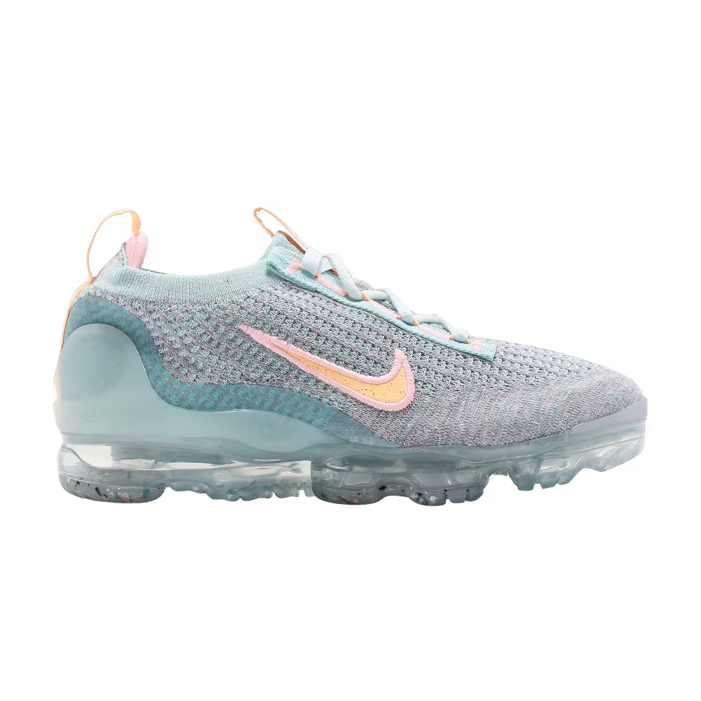 Nike Women's Air VaporMax 2021 Flyknit Light Dew