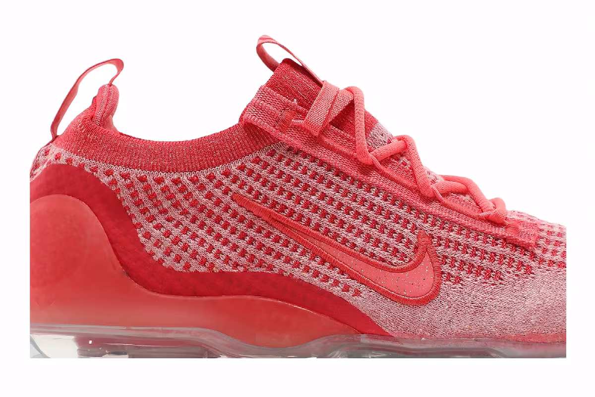 Nike Women's Air VaporMax 2021 Flyknit Magic Ember, view 3