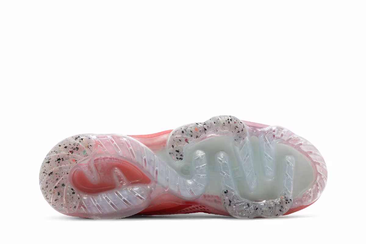 Nike Women's Air VaporMax 2021 Flyknit Magic Ember, view 5