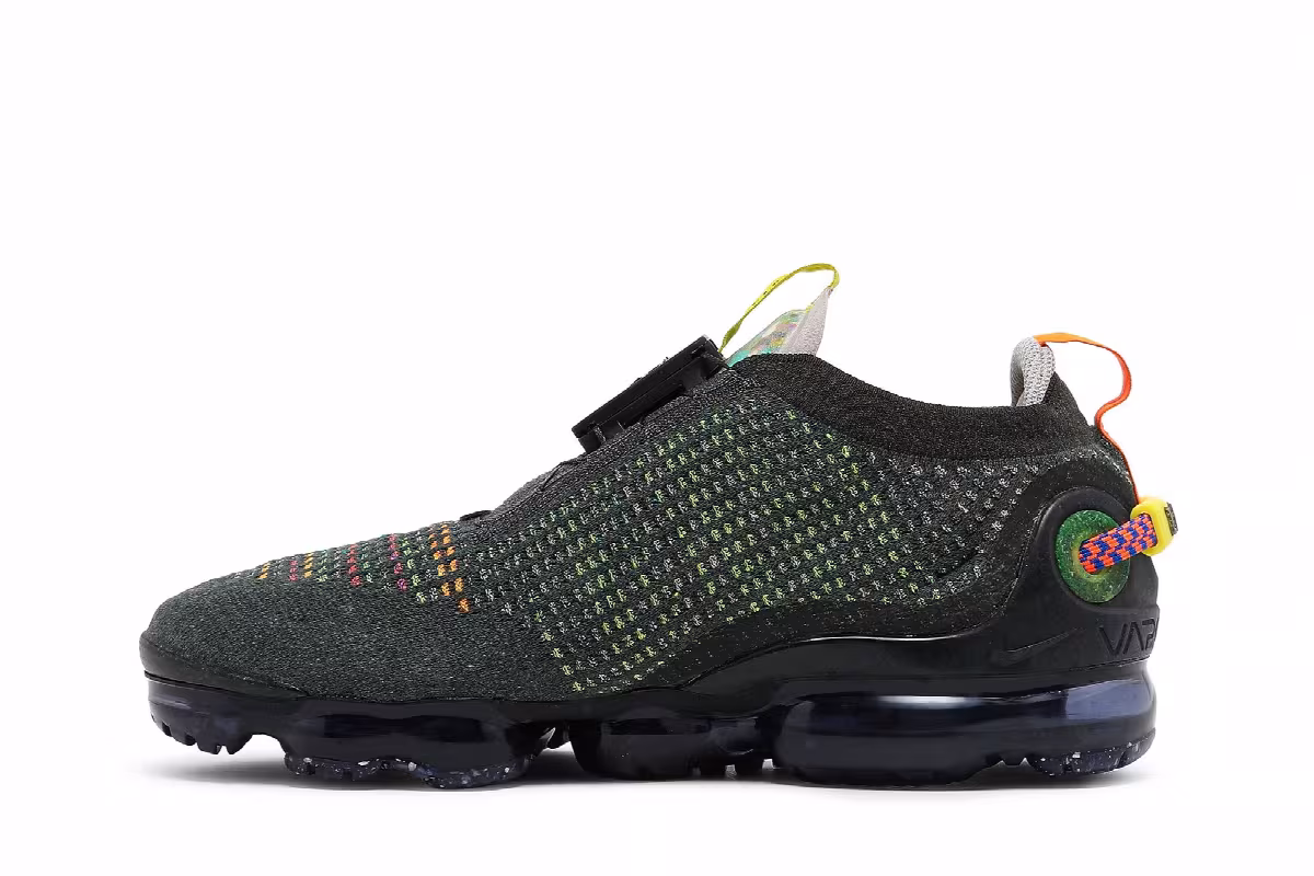 Nike Air VaporMax 2020 Flyknit Newsprint, view 4
