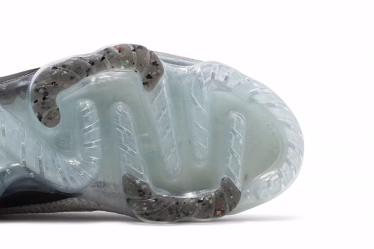 Nike Air Vapormax 2021 Flyknit Light Bone University Red, view 6