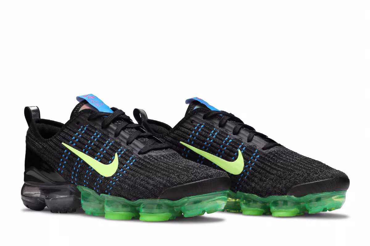 Nike Air VaporMax Flyknit 3 GS Black Ghost Green, view 9