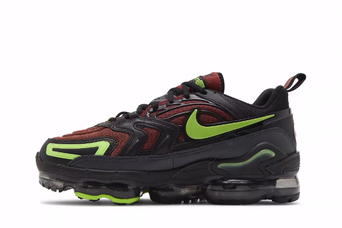 Nike Air VaporMax Evo Redstone, view 4