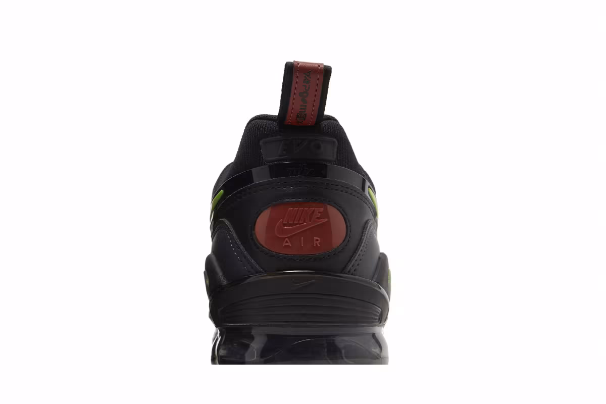 Nike Air VaporMax Evo Redstone, view 8
