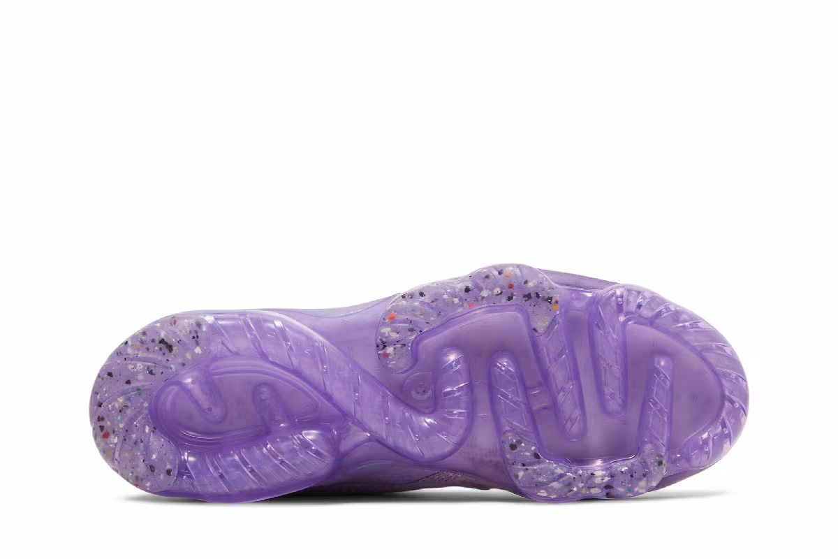 Nike Women's Air VaporMax 2021 Flyknit Day to Night - Amethyst Ash, view 5