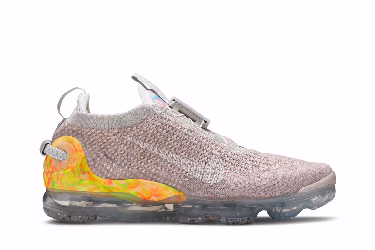 Nike Air VaporMax 2020 Flyknit Light Bone, view 2