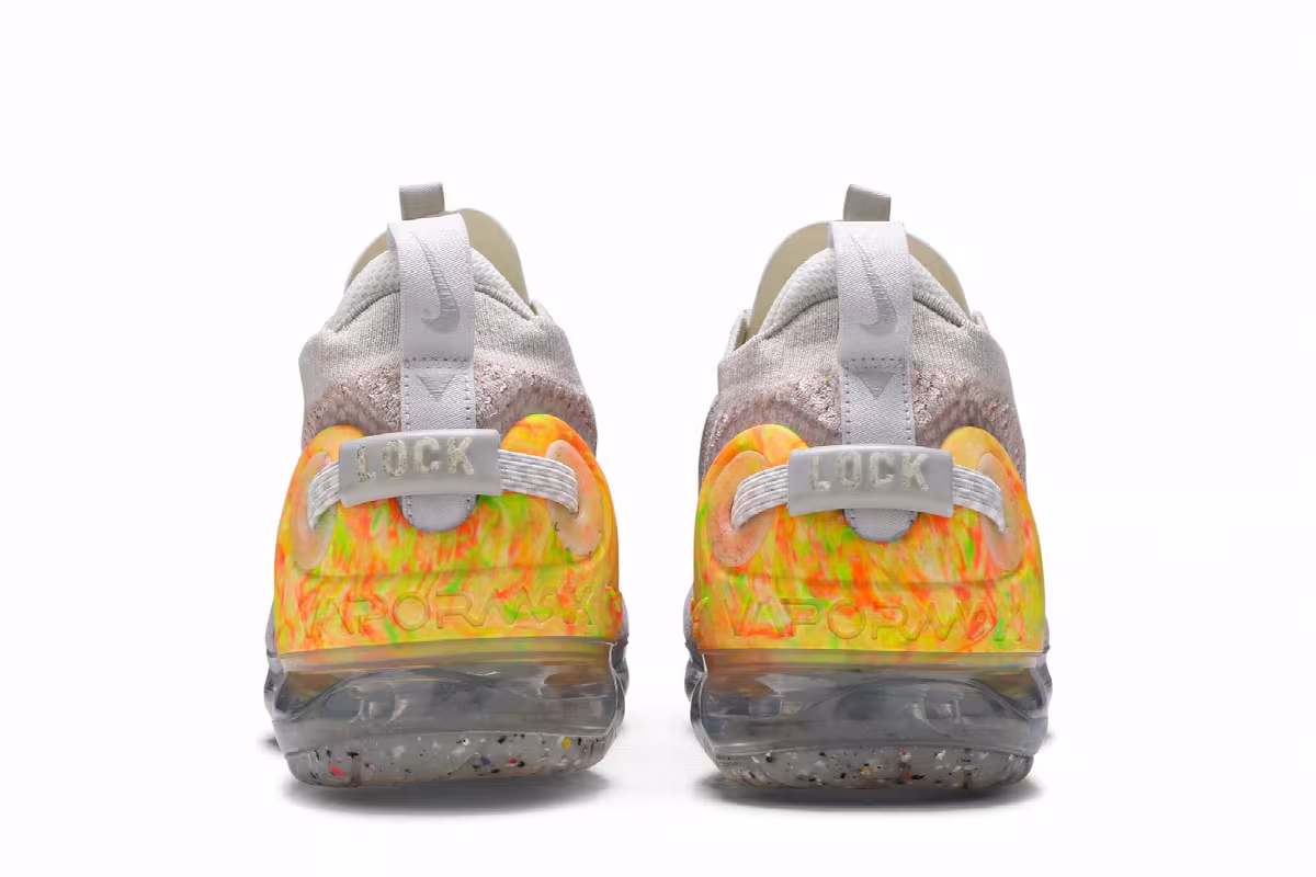 Nike Air VaporMax 2020 Flyknit Light Bone, view 7