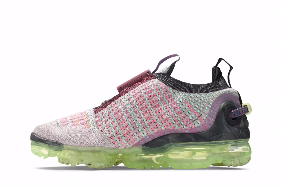Nike Women's Air VaporMax 2020 Flyknit Violet Ash Volt, view 4
