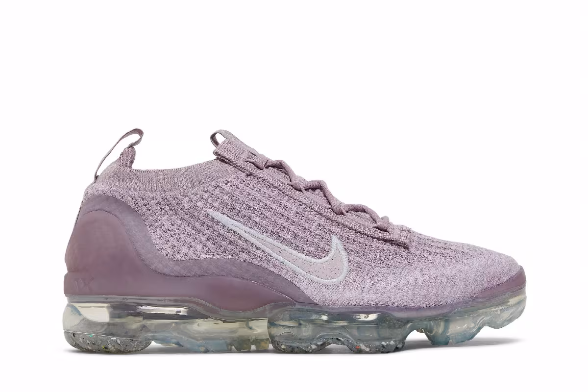 Nike Women's Air VaporMax 2021 Flyknit Plum Fog, view 2