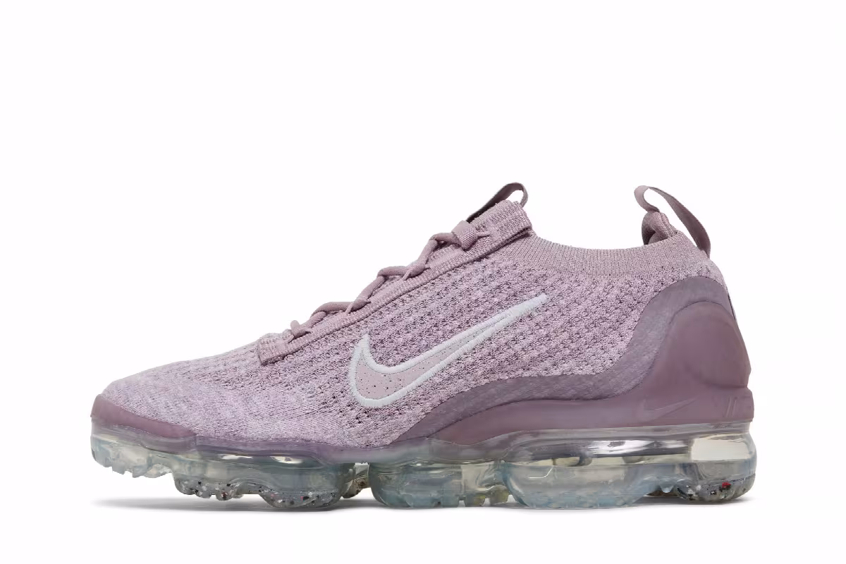 Nike Women's Air VaporMax 2021 Flyknit Plum Fog, view 4