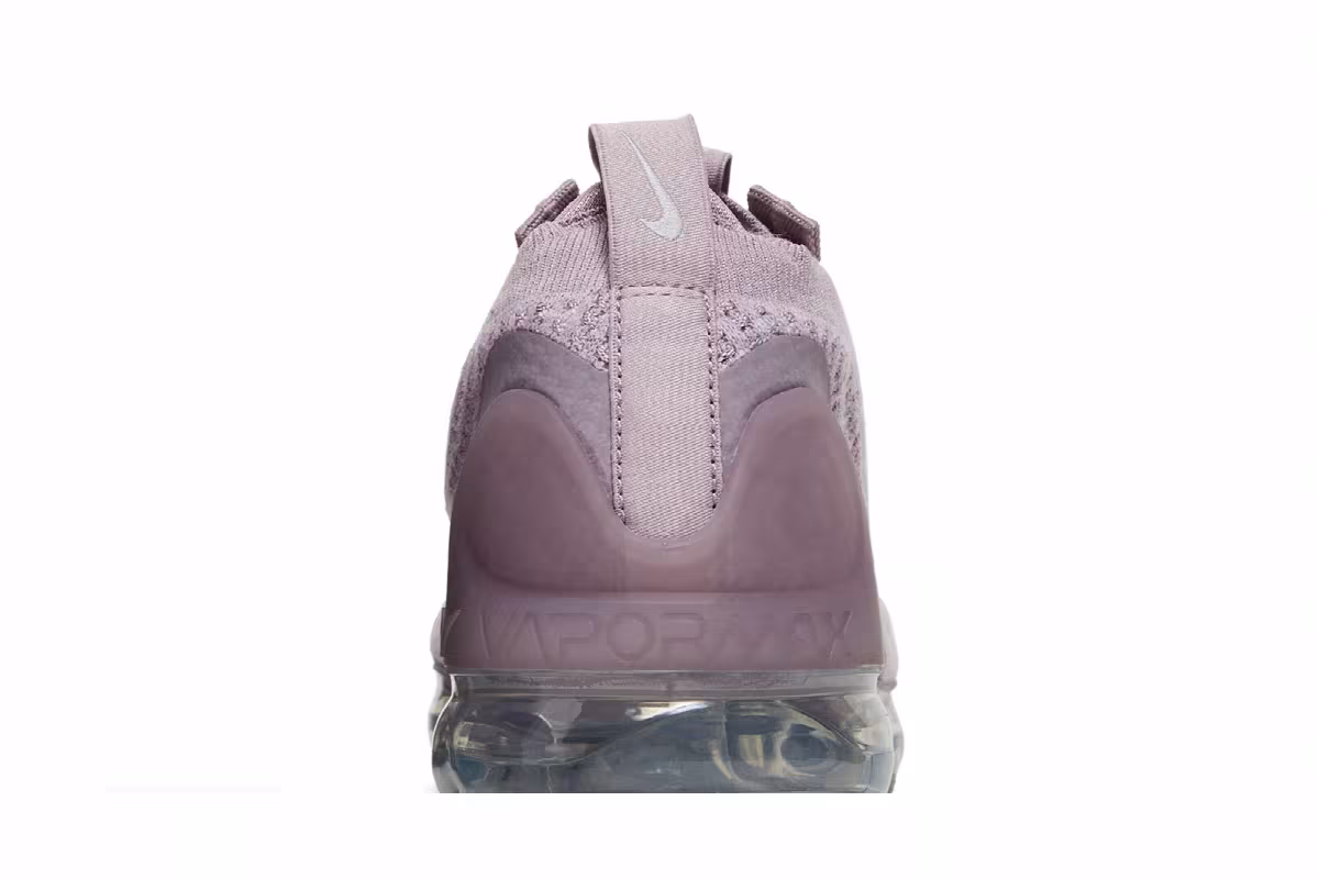 Nike Women's Air VaporMax 2021 Flyknit Plum Fog, view 8