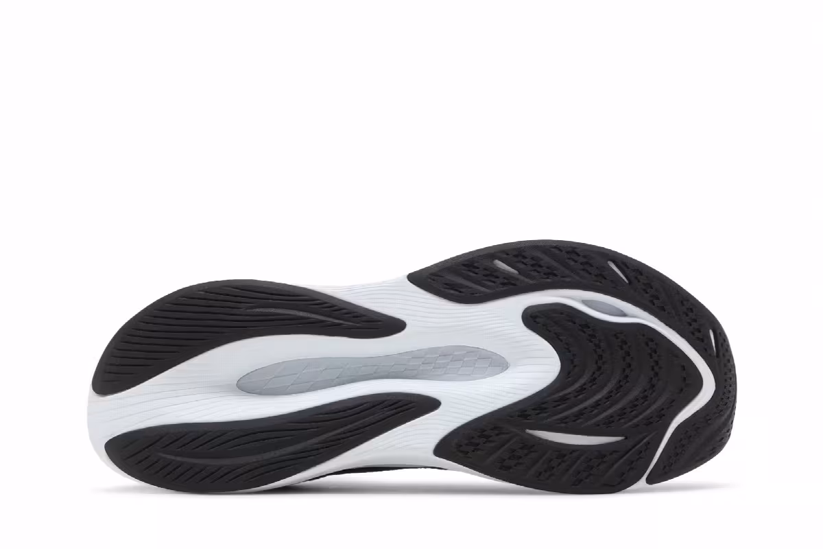 New Balance FuelCell Propel v4 Black White, view 5