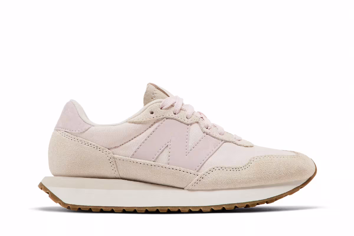 New Balance Women's 237 Washed Pink, view 2