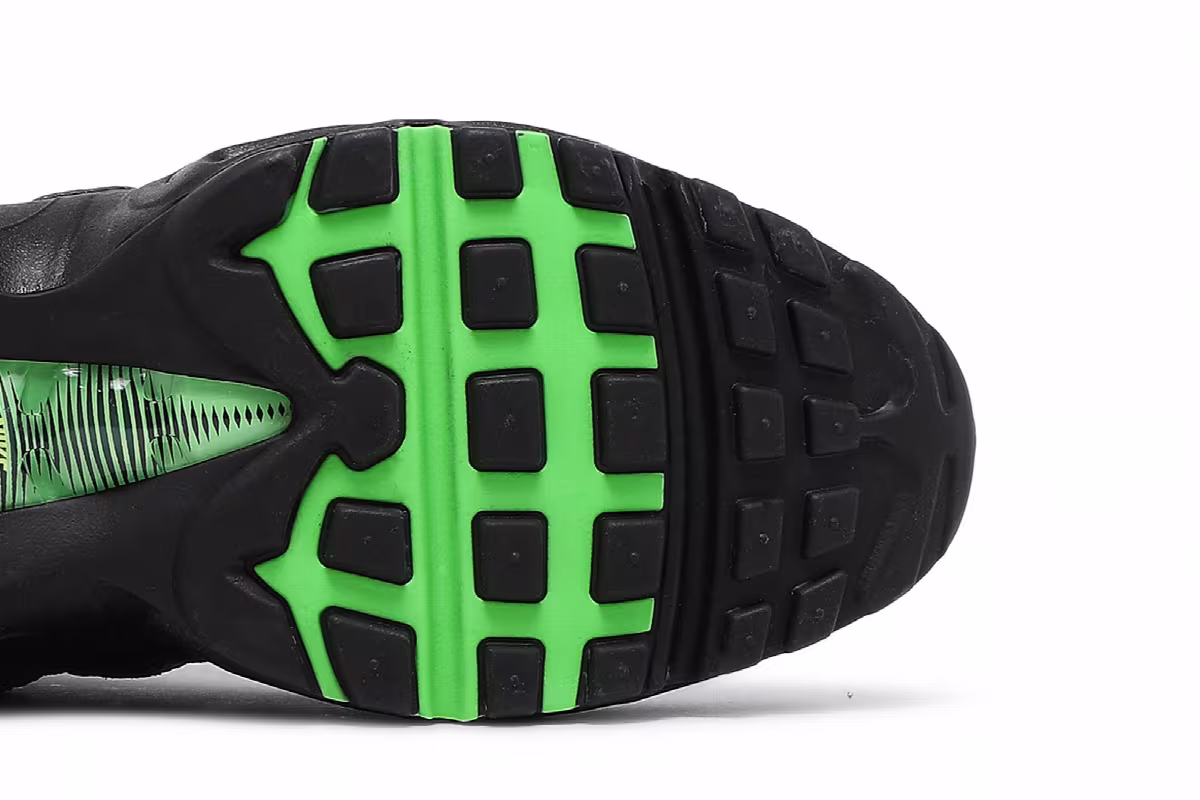 Nike Air Max 95 Evolution of Icons, view 6