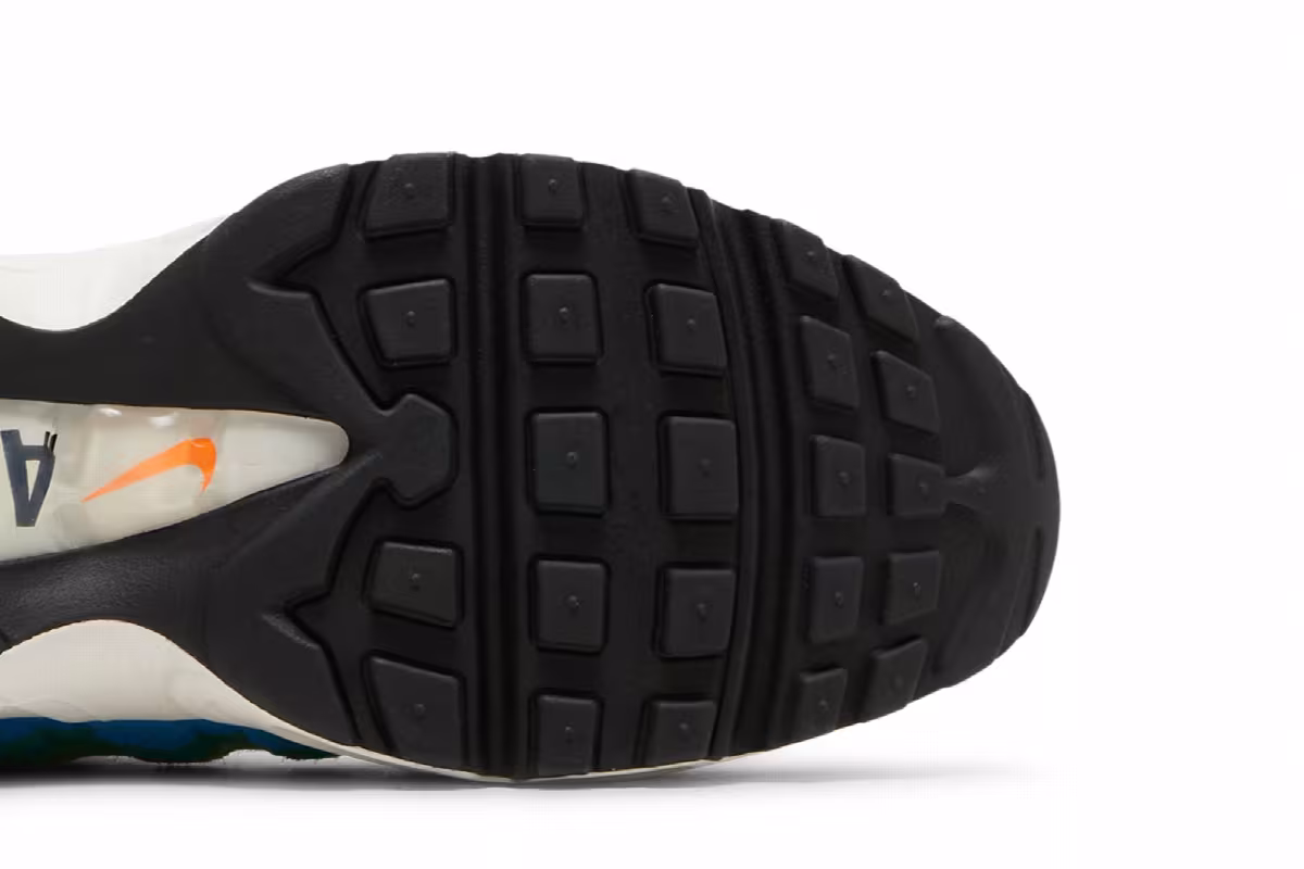 Nike Air Max 95 SE Running Club - Light Photo Blue, view 6