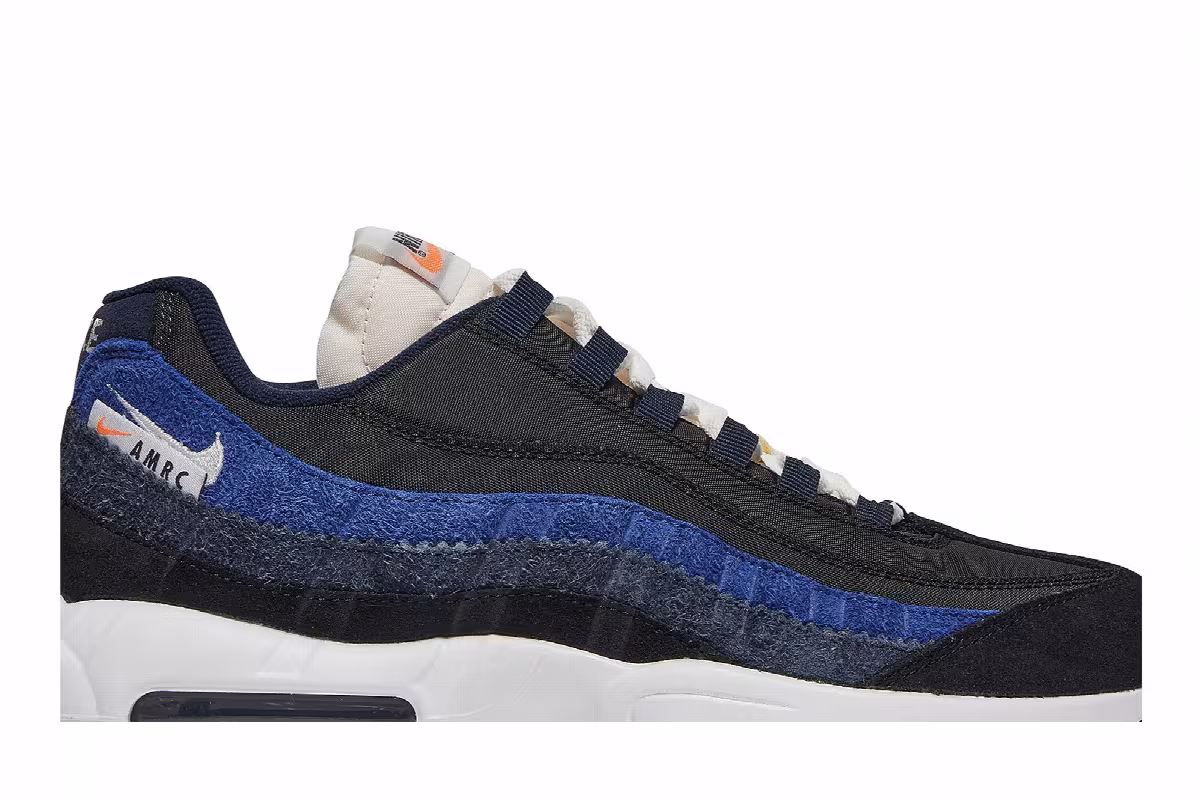 Nike Air Max 95 SE Running Club - Black, view 3