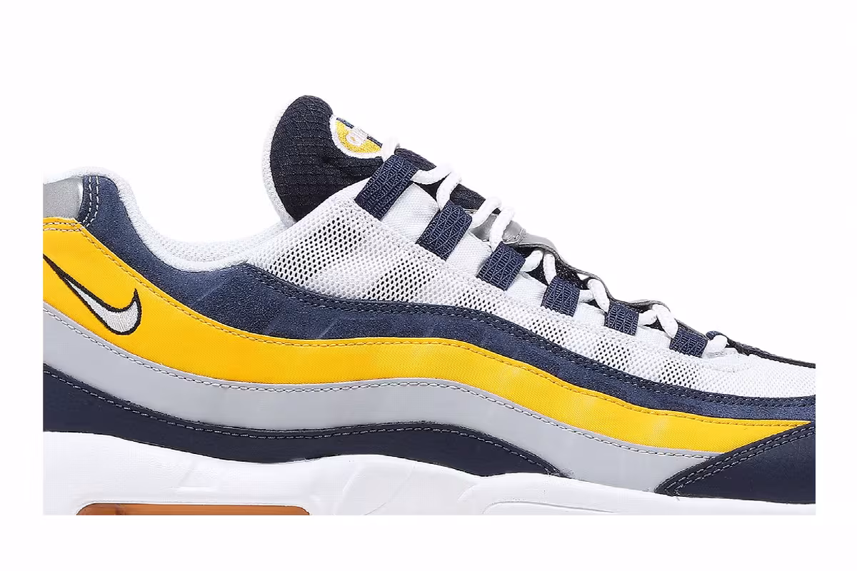 Nike Air Max 95 Michigan, view 3