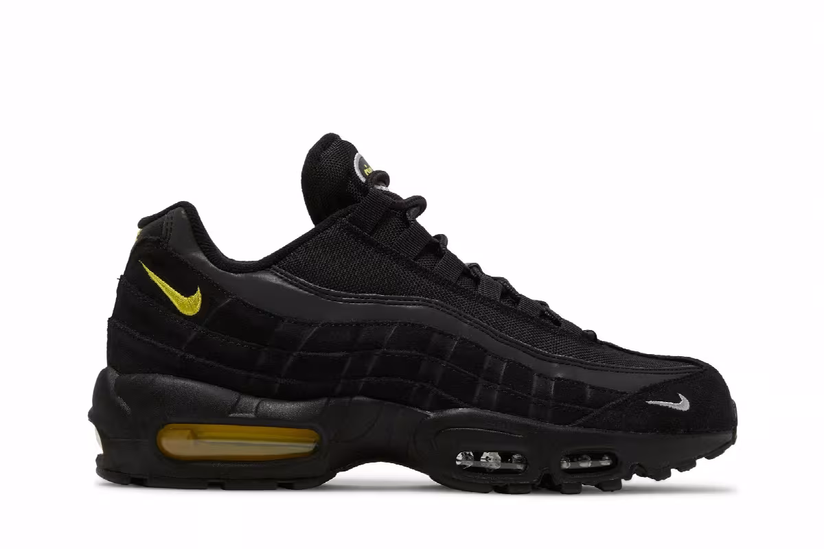 Nike Air Max 95 Black Yellow Strike, view 2