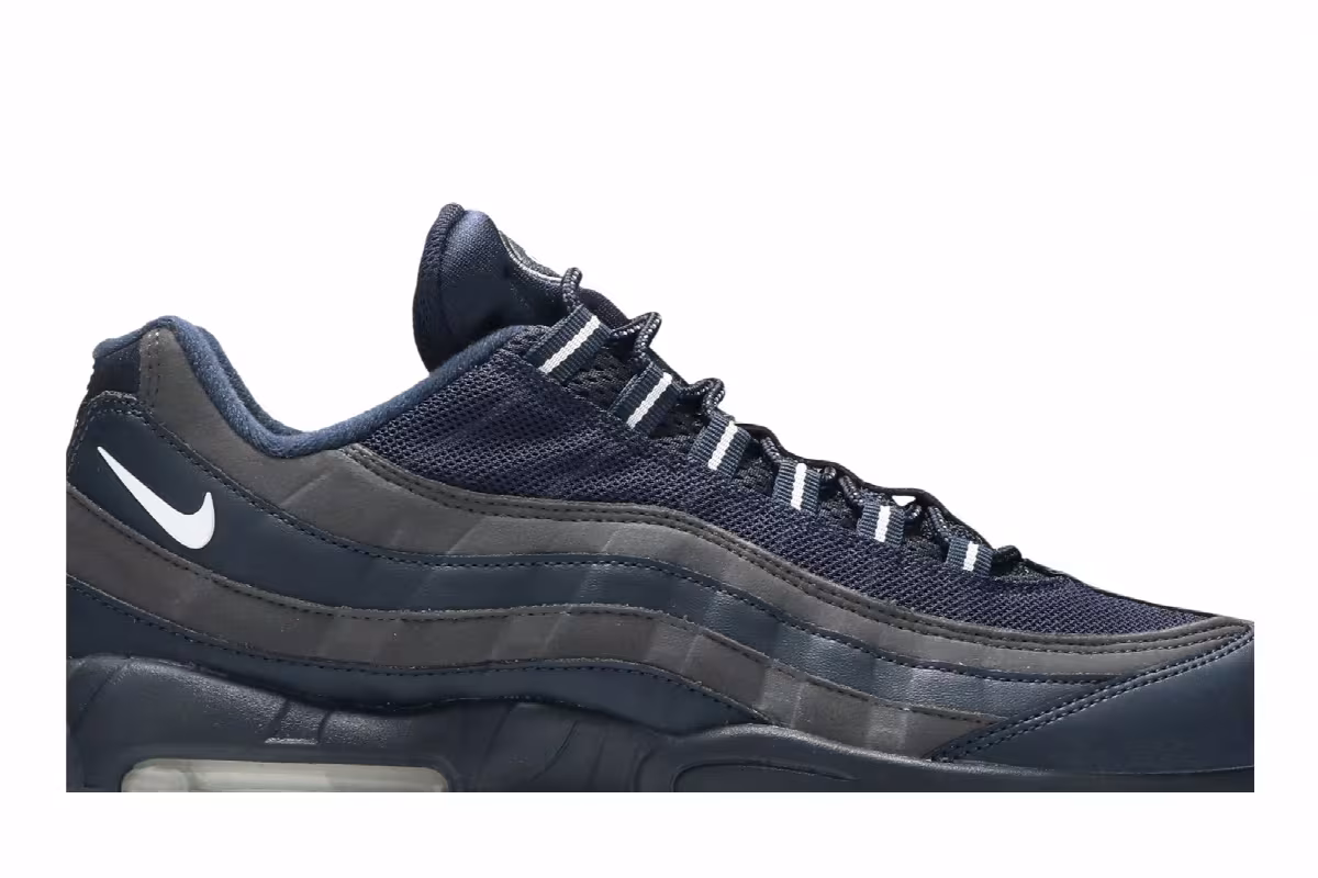 Nike Air Max 95 Obsidian, view 3