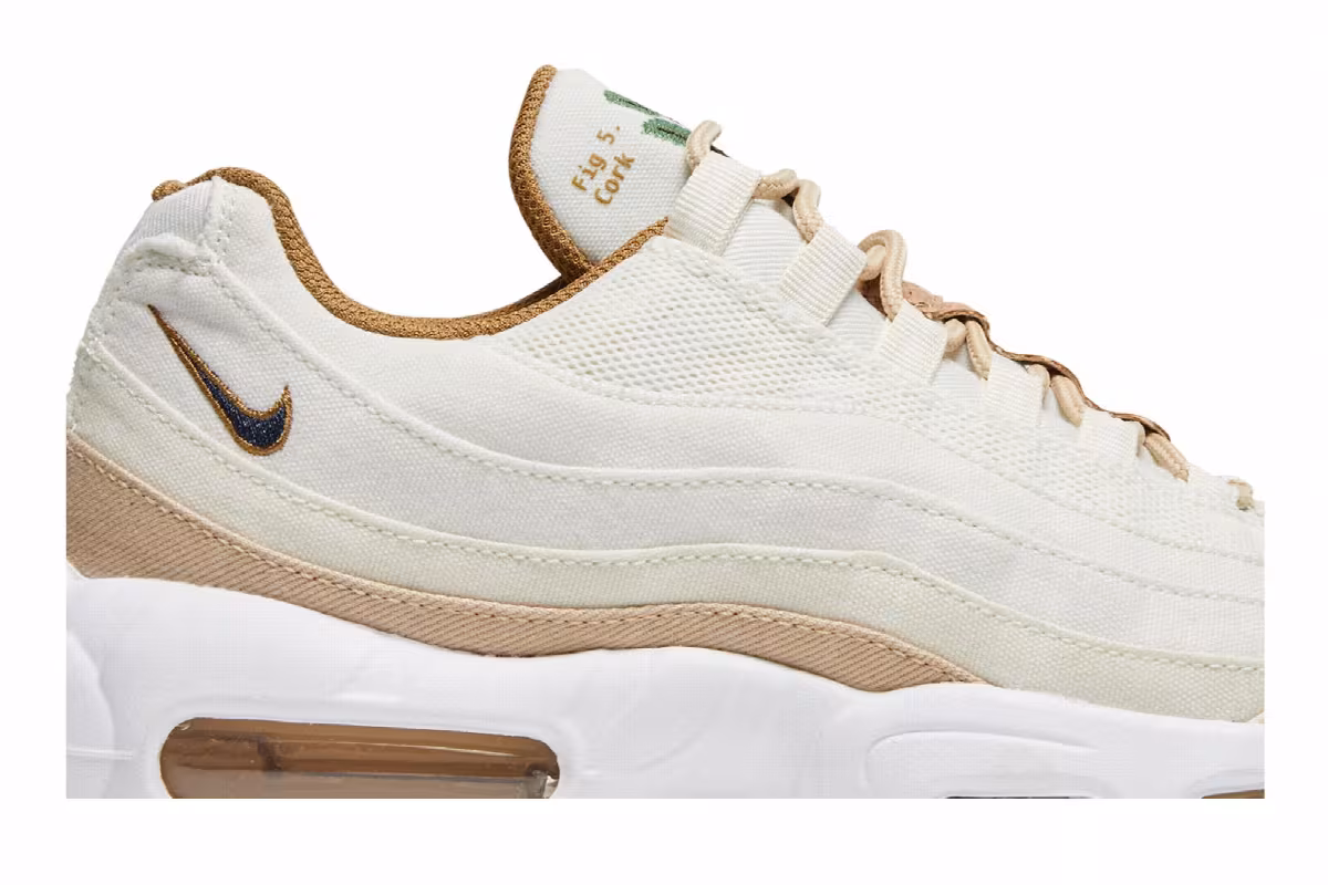 Nike Women's Air Max 95 SE Cork, view 3