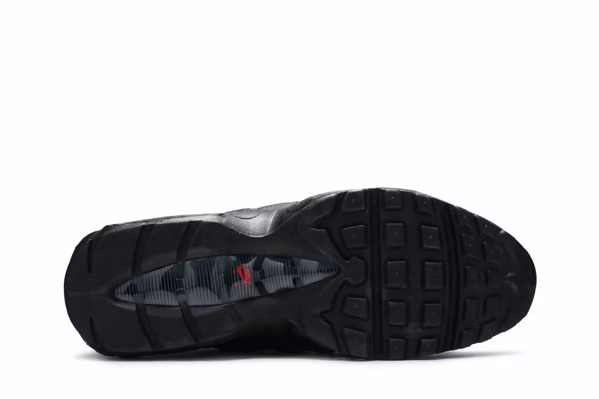 Nike Air Max 95 Bred, view 5