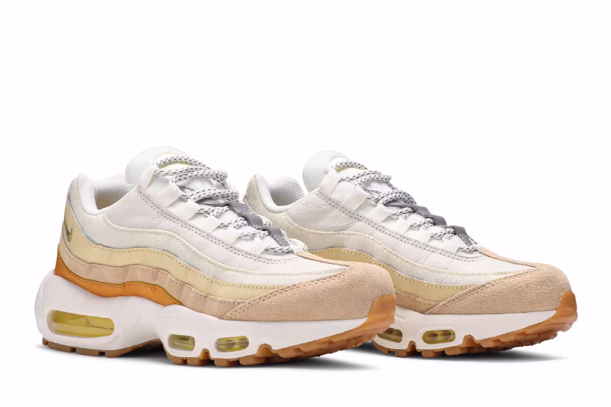 Nike Women's Air Max 95 Coconut Milk, view 9