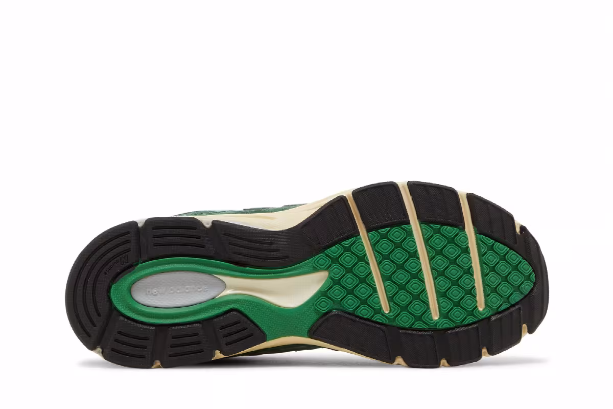 Teddy Santis x New Balance 990v3 Big Kid Green Gold, view 5