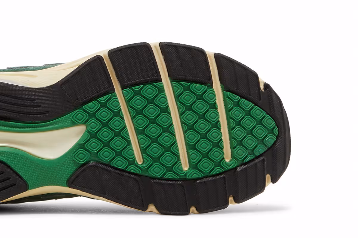 Teddy Santis x New Balance 990v3 Big Kid Green Gold, view 6