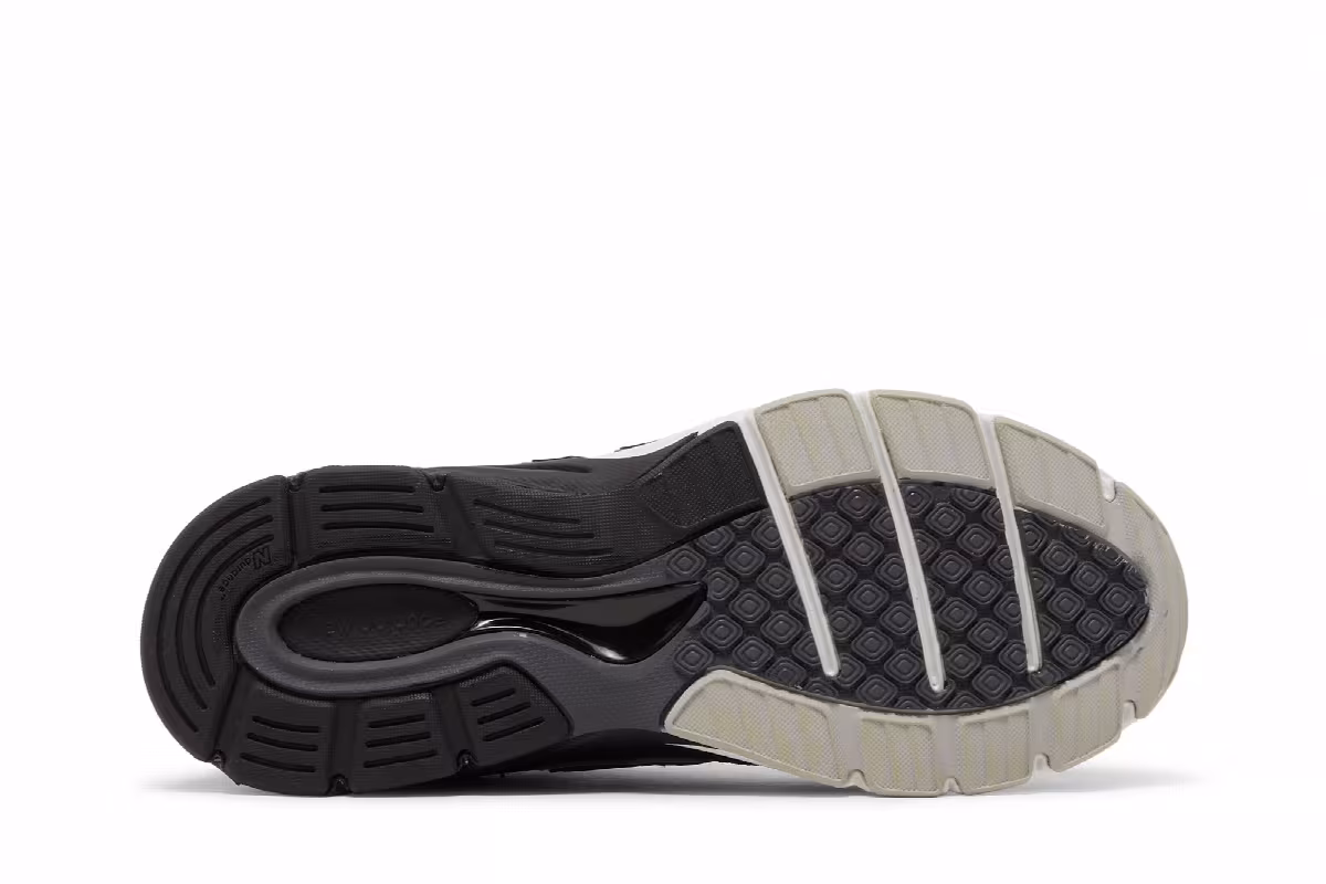 DTLR x New Balance 990v3 Big Kid GR3YSCALE, view 5