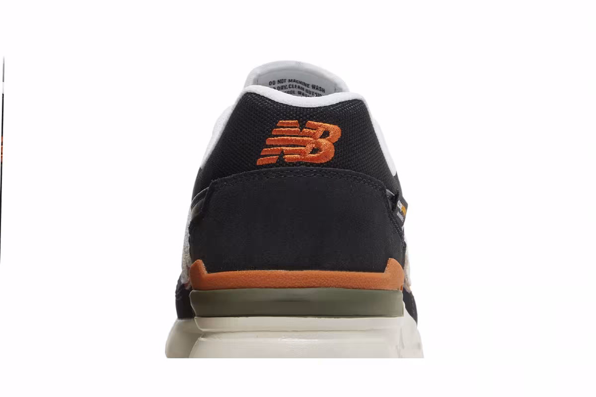 New Balance 997H Black Cayenne, view 8