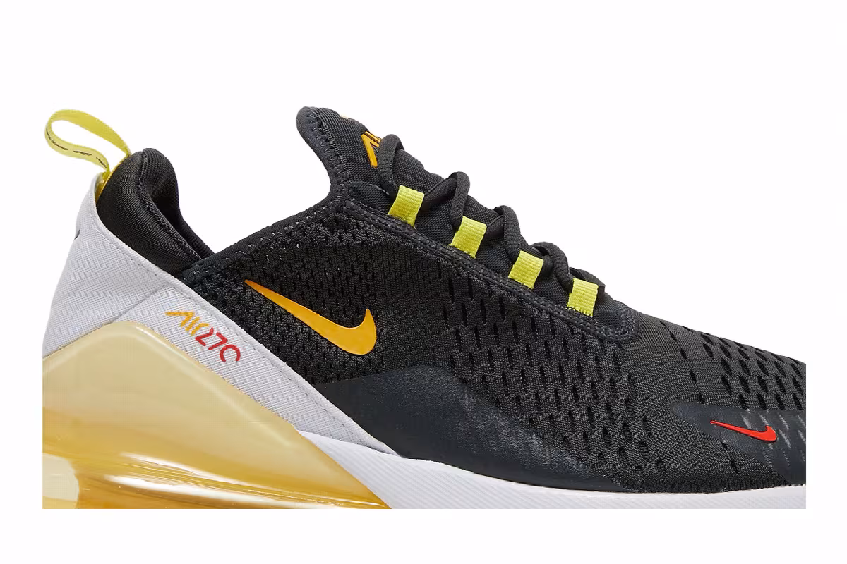 Nike Air Max 270 Go The Extra Smile, view 3