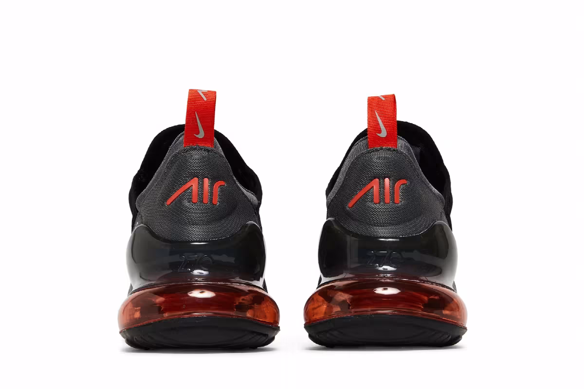 Nike Air Max 270 Essential Black Team Orange, view 7