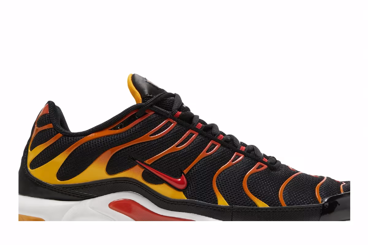 Nike Air Max Plus Reverse Sunset, view 3