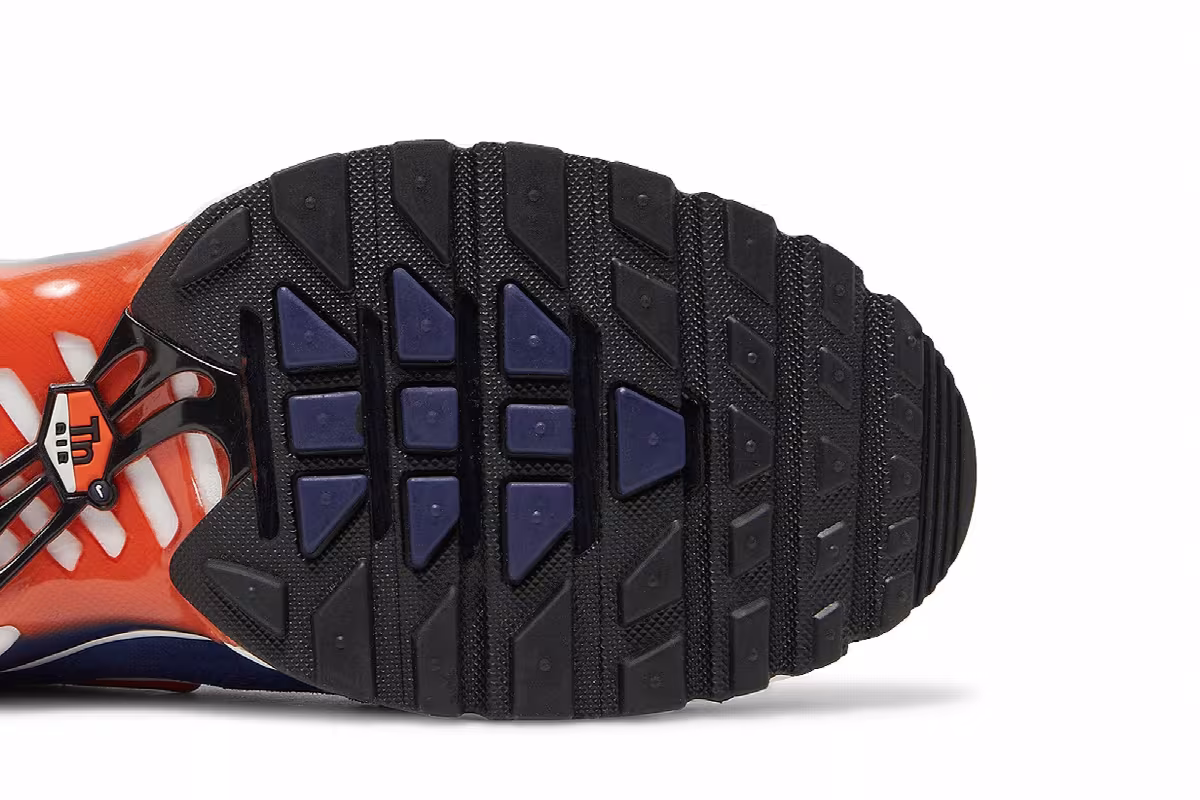 Nike Air Max Plus SE Running Club - Deep Royal Blue, view 6