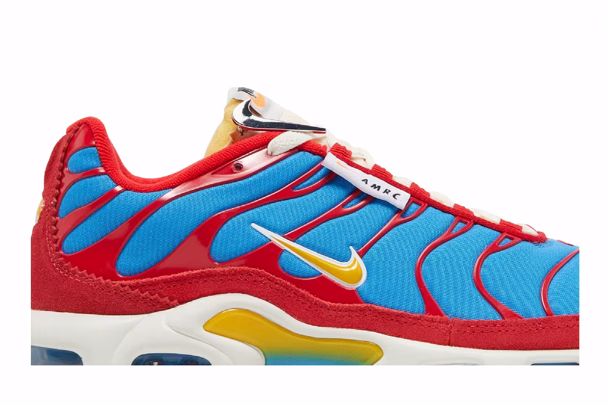 Nike Air Max Plus SE Running Club - University Red Light Photo, view 3