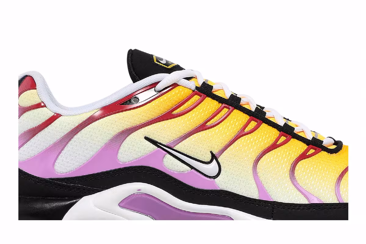 Nike Air Max Plus Laser Orange Fuchsia, view 3