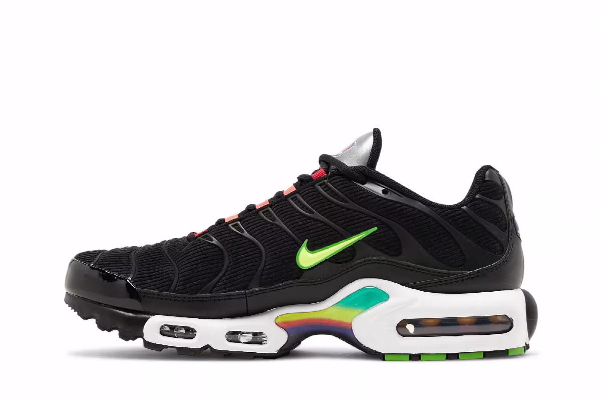 Nike Air Max Plus SE Evolution of Icon, view 4