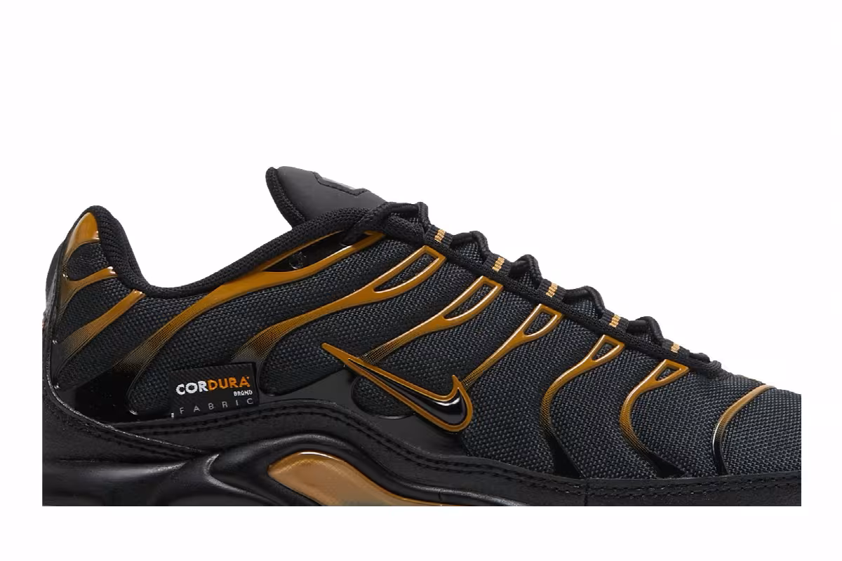 Nike Air Max Plus Black Wheat, view 3