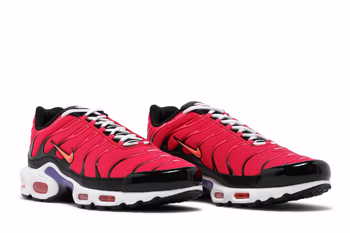 Nike Air Max Plus Siren Red, view 9