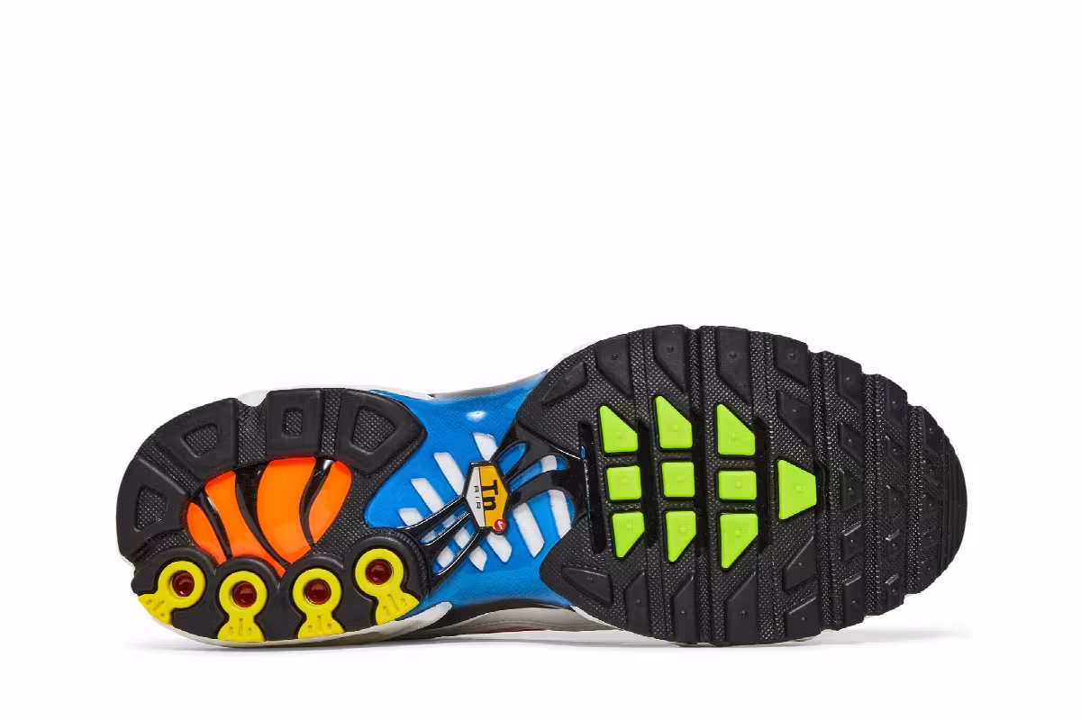 Nike Women's Air Max Plus Nerf, view 5