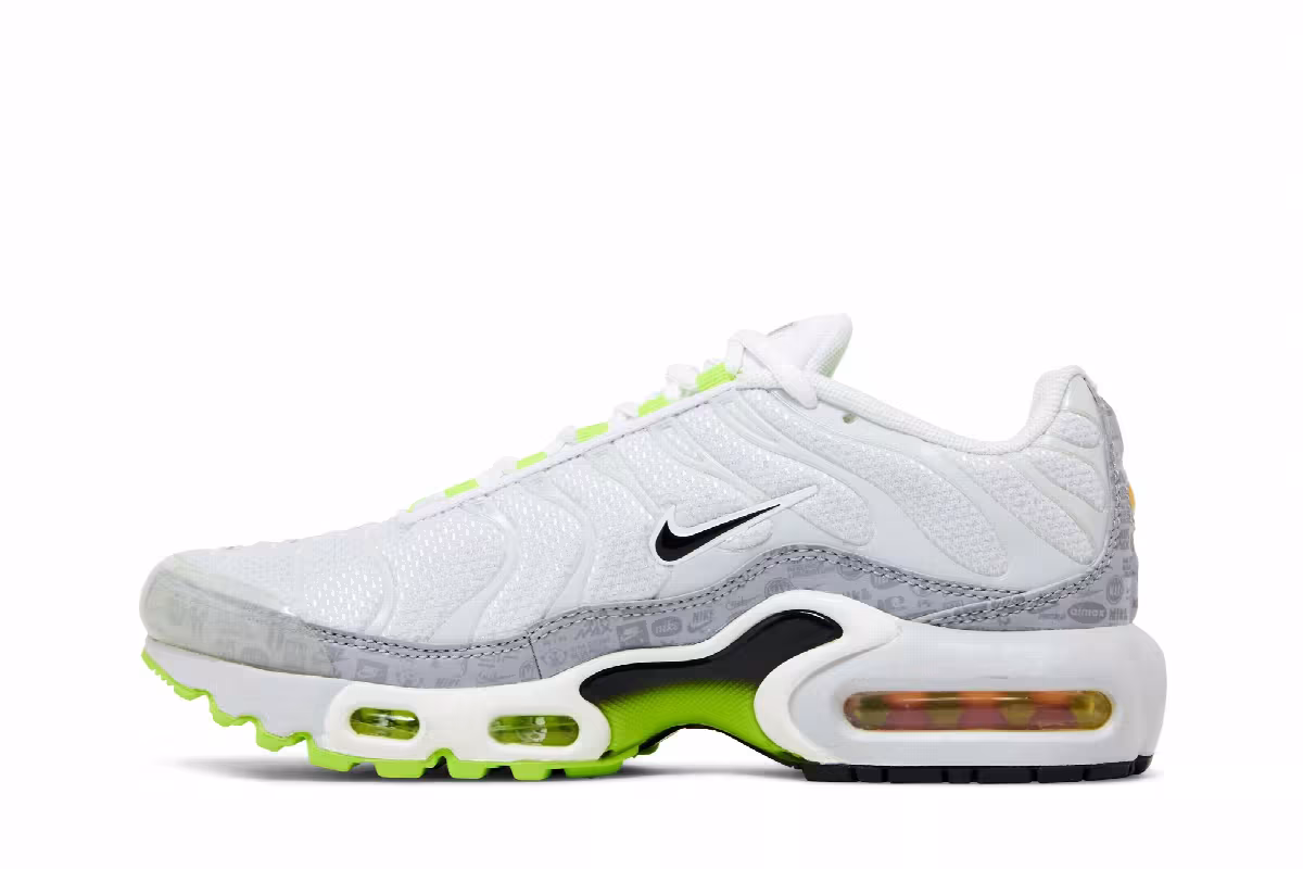 Nike Air Max Plus GS Reflective Logo - White Volt, view 4