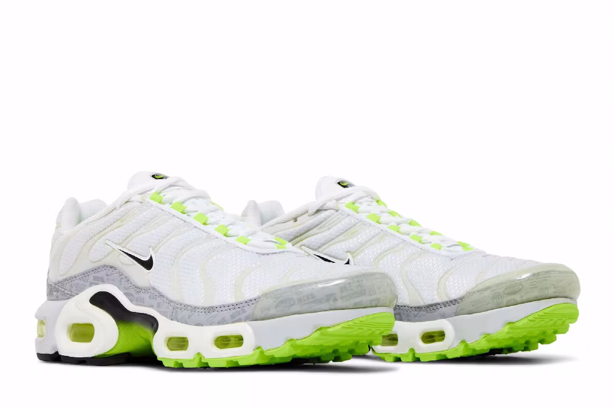 Nike Air Max Plus GS Reflective Logo - White Volt, view 9